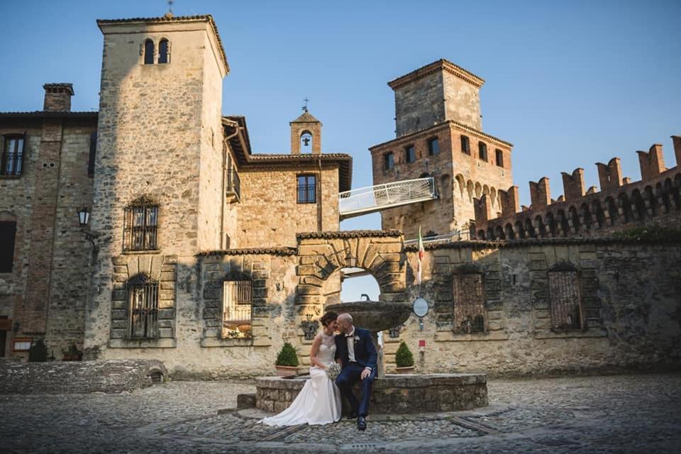 Hotel Castello Di Vigoleno Exterior foto