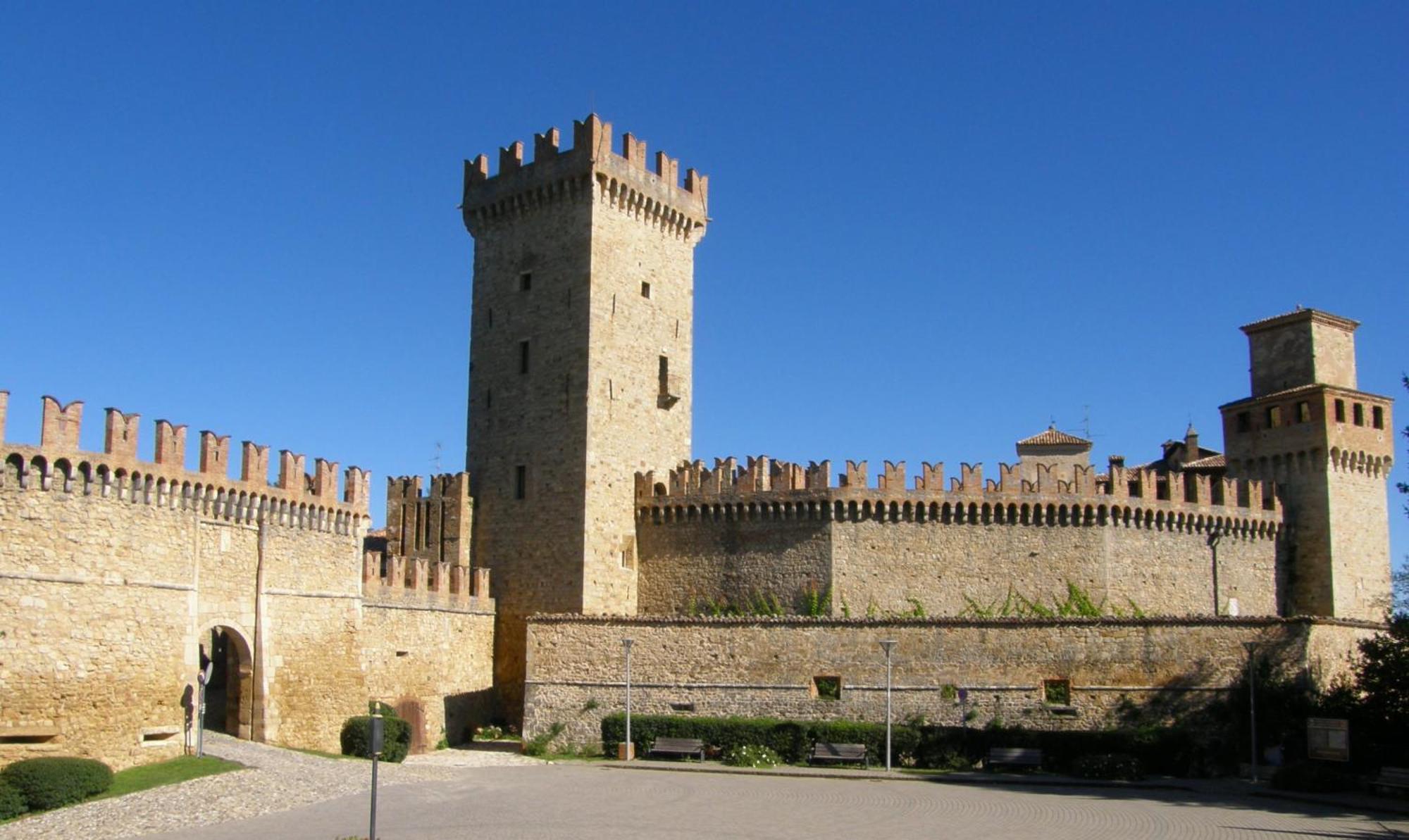 Hotel Castello Di Vigoleno Exterior foto